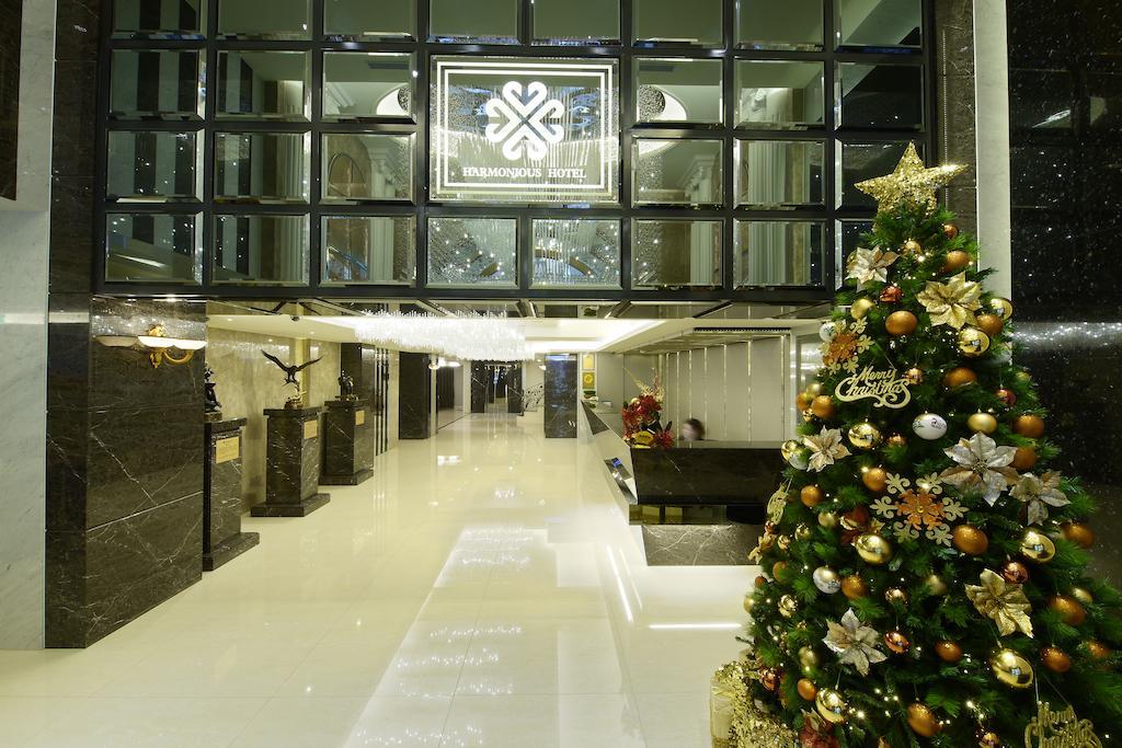 Harmonious Hotel Kaohsiung Exterior photo