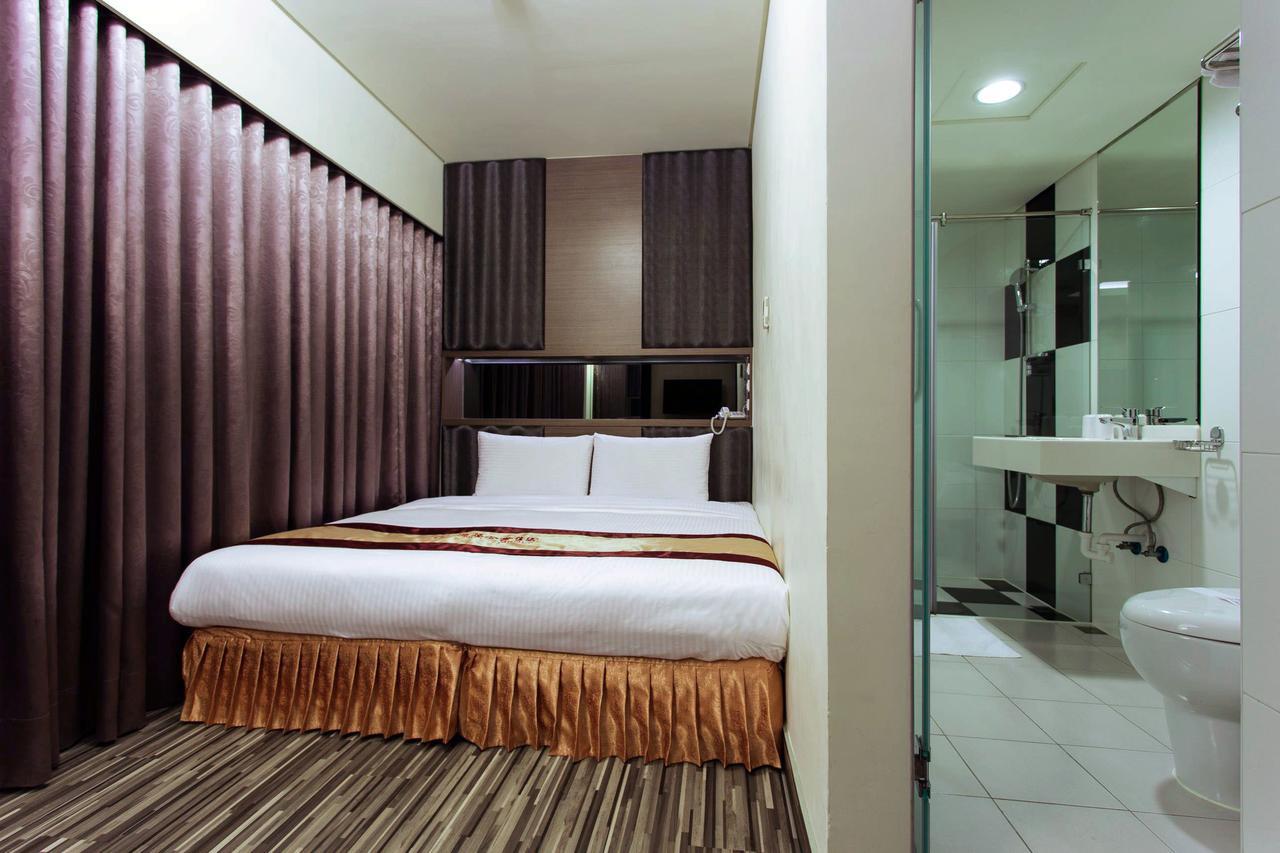 Harmonious Hotel Kaohsiung Exterior photo